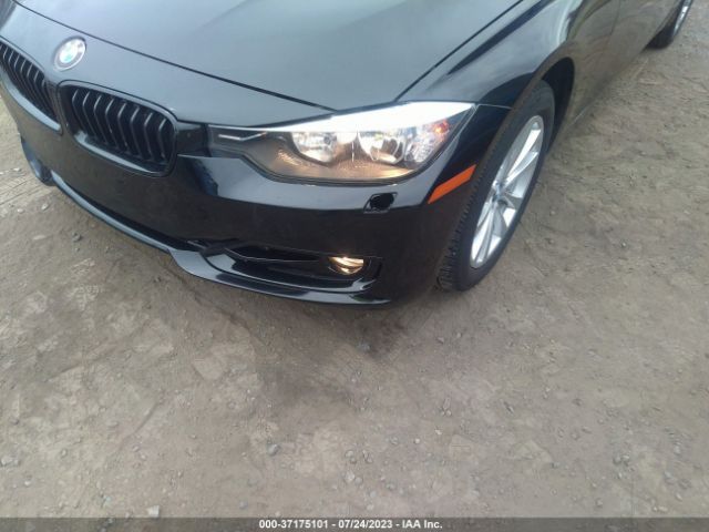 WBA8E1G5XGNT99859 BMW 3 Series 320i