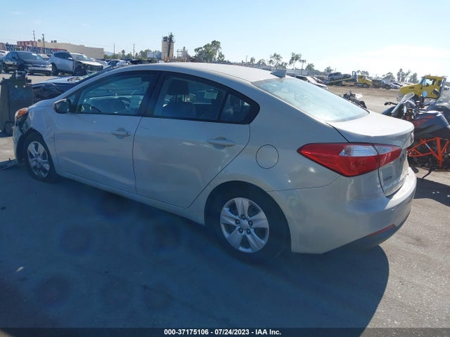 KIA FORTE LX 2015 KNAFK4A61F5399945 Image 3