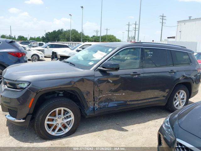 1C4RJKAG3P8807832 Jeep Grand Cherokee L Laredo