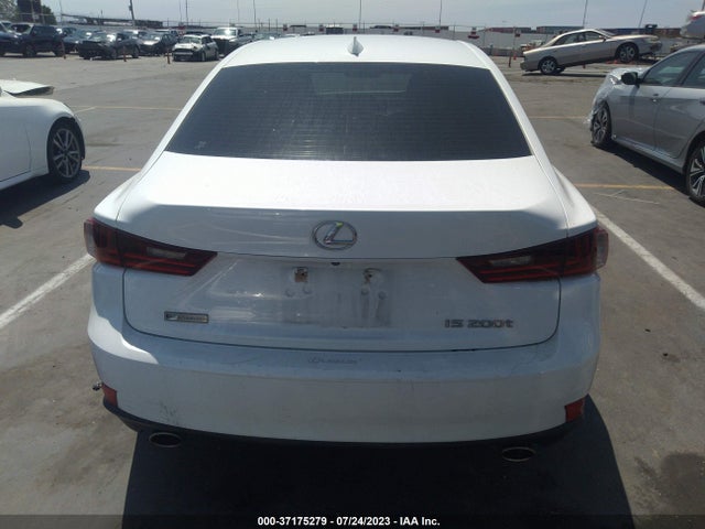 JTHBA1D20G5011471 Lexus IS 200T