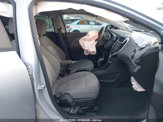 Chevrolet SONIC LS 2017 1G1JB5SH8H4175012 Image 5