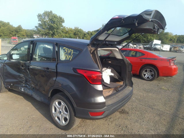 2019 FORD ESCAPE S VIN: 1FMCU0F74KUB21837