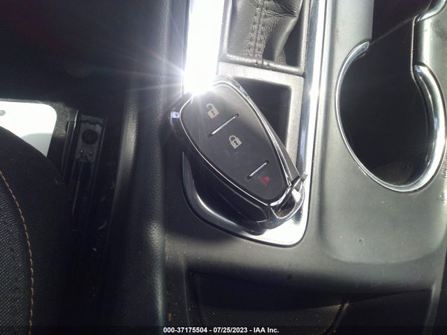 2020 CHEVROLET EQUINOX LT VIN: 3GNAXKEV8LS584975