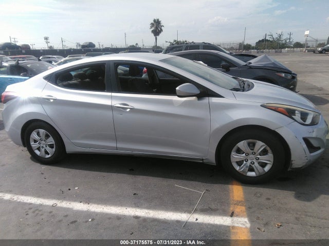 Hyundai ELANTRA SE 2016 KMHDH4AE0GU583809 Image 13