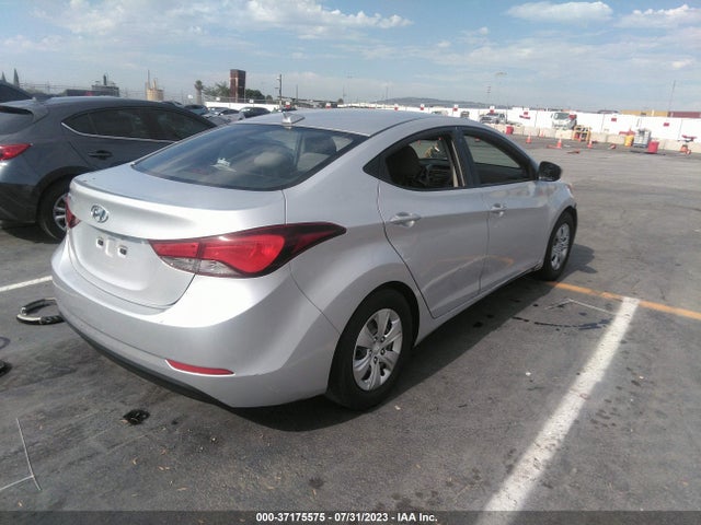 Hyundai ELANTRA SE 2016 KMHDH4AE0GU583809 Image 4