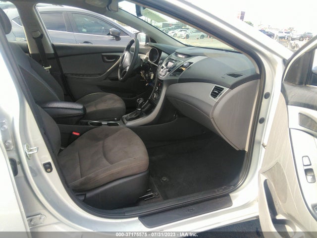 Hyundai ELANTRA SE 2016 KMHDH4AE0GU583809 Image 5
