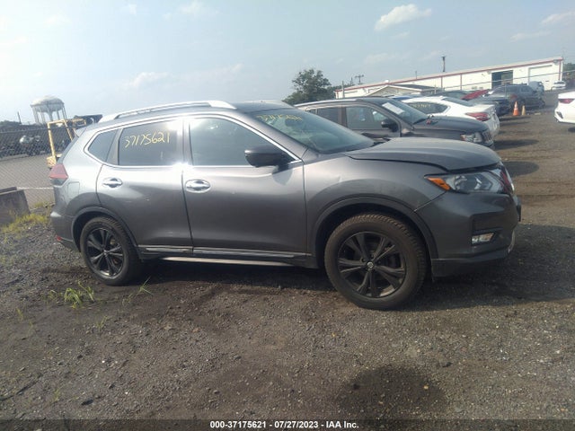 2018 NISSAN ROGUE SL VIN: 5N1AT2MV1JC784469