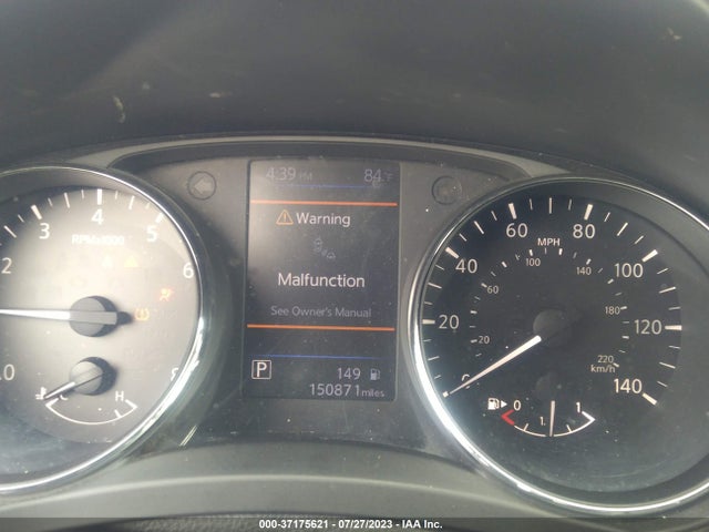 2018 NISSAN ROGUE SL VIN: 5N1AT2MV1JC784469