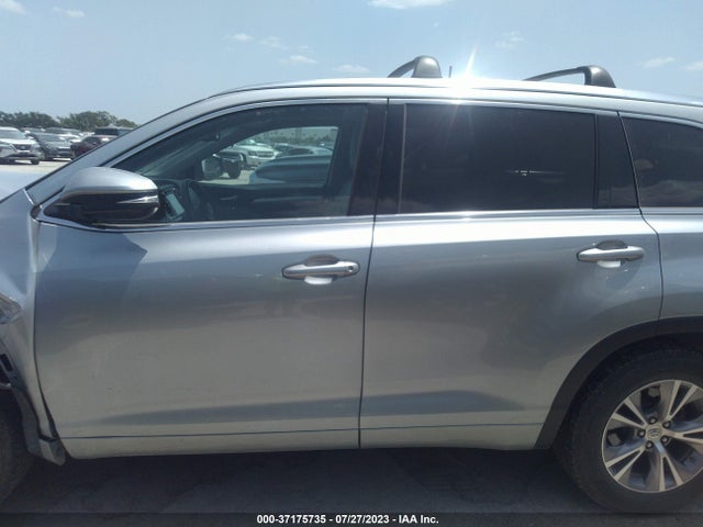 Toyota Highlander Xle V6 2015 5TDKKRFH4FS115548 Image 14