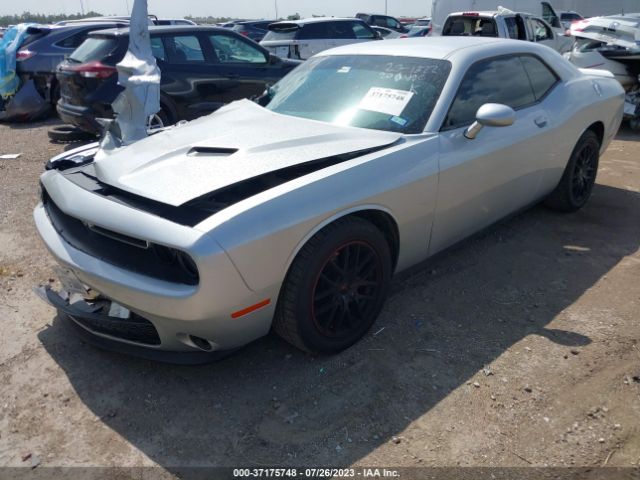 2C3CDZAGXLH104310 Dodge Challenger Sxt