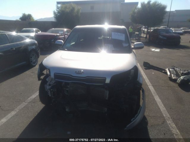 KNDJN2A25J7596149 KIA Soul Base