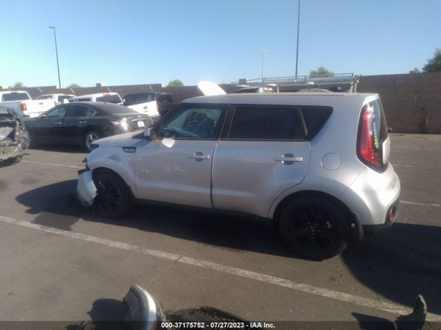 KNDJN2A25J7596149 KIA Soul Base