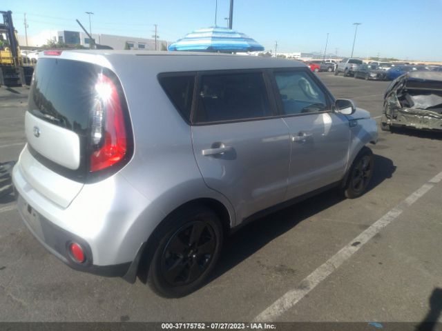 KNDJN2A25J7596149 KIA Soul Base