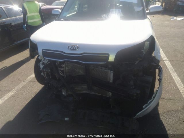 KNDJN2A25J7596149 KIA Soul Base