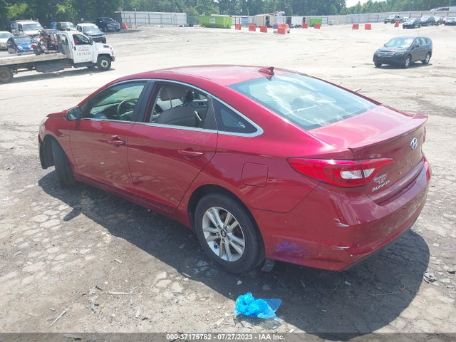 2015 HYUNDAI SONATA SE VIN: 5NPE24AF3FH147306