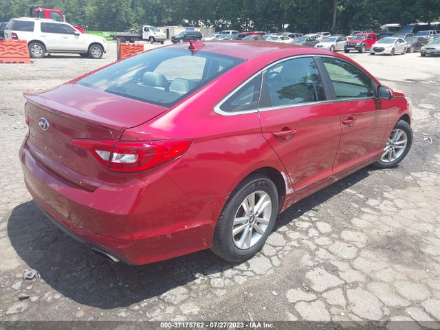 2015 HYUNDAI SONATA SE VIN: 5NPE24AF3FH147306
