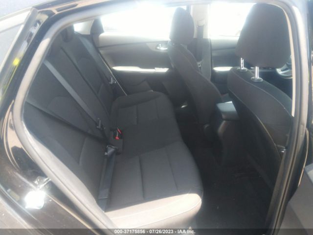 3KPF24AD9ME309377 KIA Forte Lxs