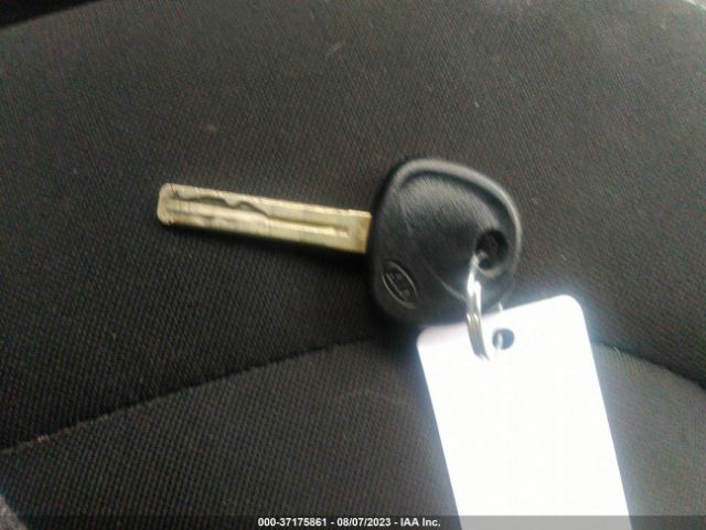 KNDJN2A27G7377587 KIA Soul Base
