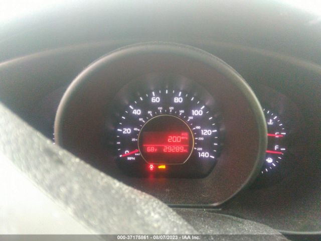 KNDJN2A27G7377587 KIA Soul Base