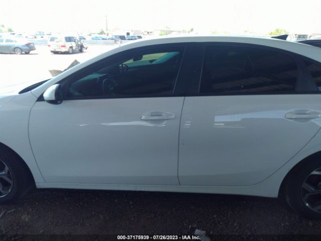 3KPF24AD0LE151431 KIA Forte Lxs