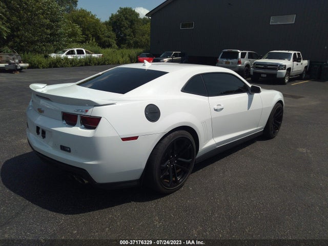2013 CHEVROLET CAMARO ZL1 VIN: 2G1FZ1EP5D9800180