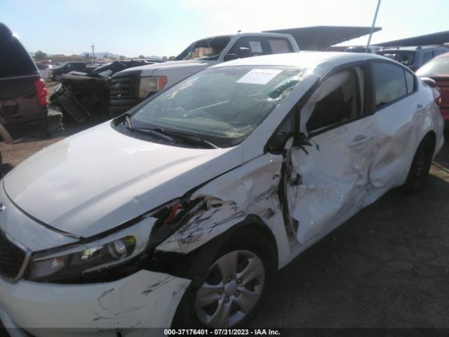 3KPFK4A74JE241897 KIA FORTE LX