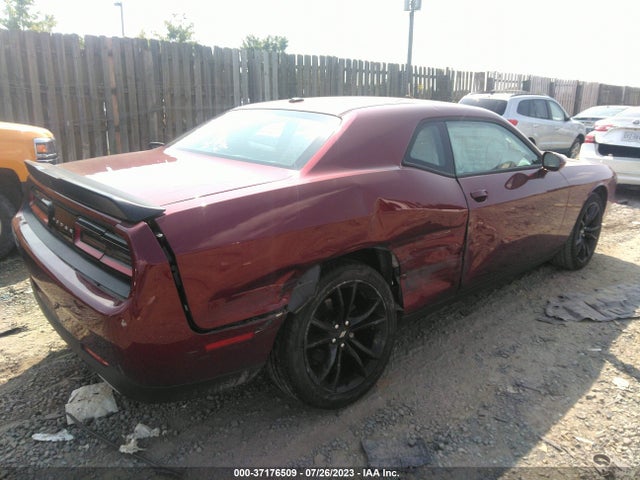 2018 DODGE CHALLENGER SXT VIN: 2C3CDZAG6JH142050