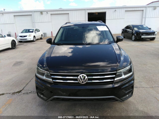 3VV3B7AX0JM032913 Volkswagen Tiguan Sel/se