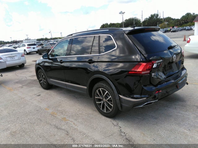 3VV3B7AX0JM032913 Volkswagen Tiguan Sel/se