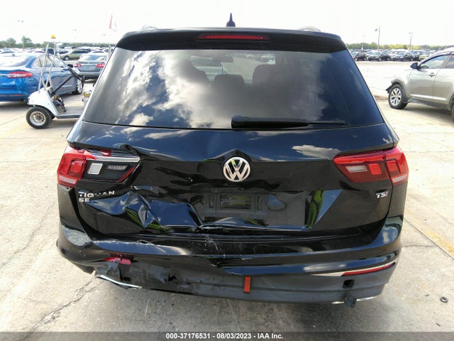3VV3B7AX0JM032913 Volkswagen Tiguan Sel/se