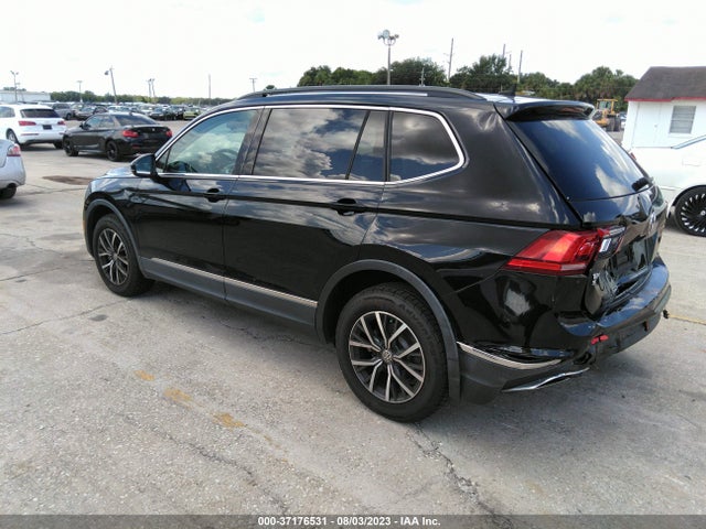 3VV3B7AX0JM032913 Volkswagen Tiguan Sel/se