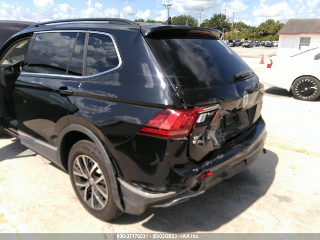 3VV3B7AX0JM032913 Volkswagen Tiguan Sel/se