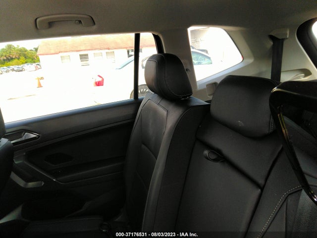 3VV3B7AX0JM032913 Volkswagen Tiguan Sel/se