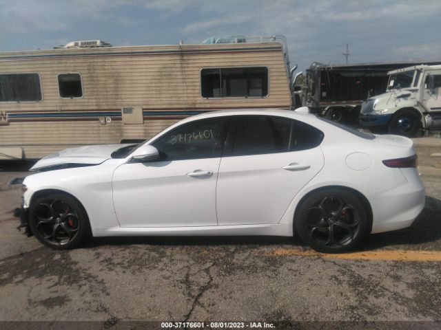 ZARFAMBNXK7605425 Alfa Romeo Giulia Ti Sport Rwd