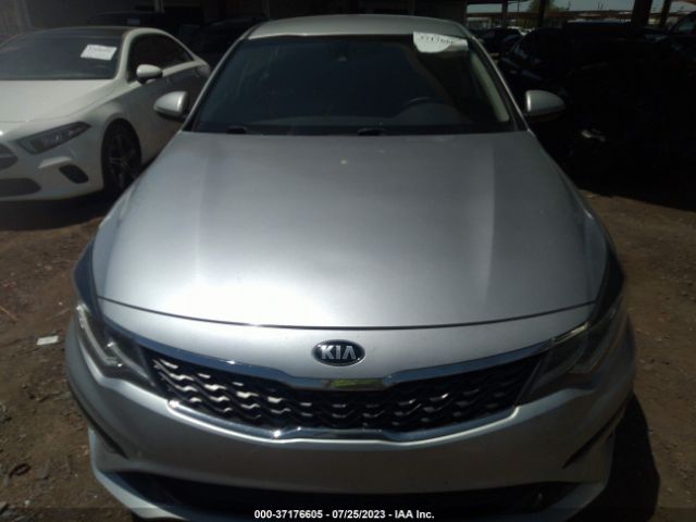 5XXGT4L30KG285044 KIA Optima Lx