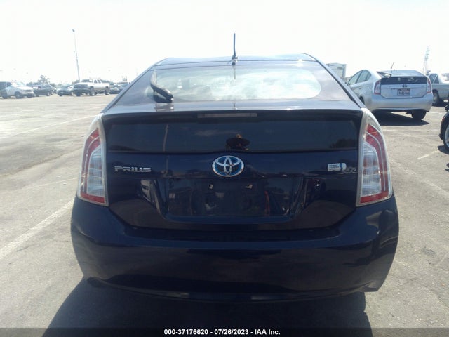 Toyota Prius Four 2015 JTDKN3DU5F0470073 Image 17