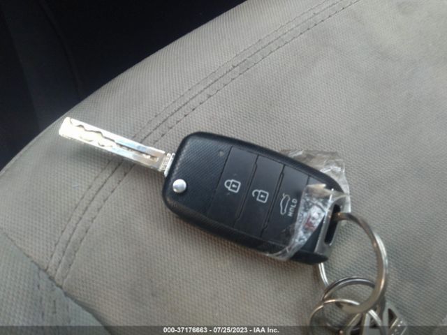 KNADN4A39E6402944 KIA RIO EX