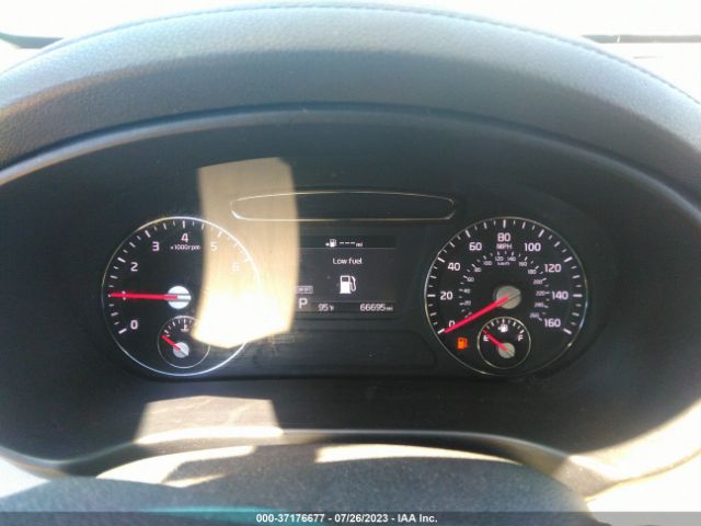 5XYPG4A52KG465596 KIA Sorento Lx V6