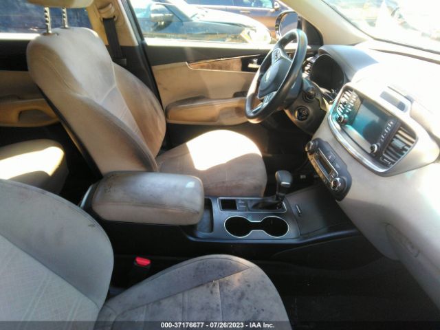 5XYPG4A52KG465596 KIA Sorento Lx V6