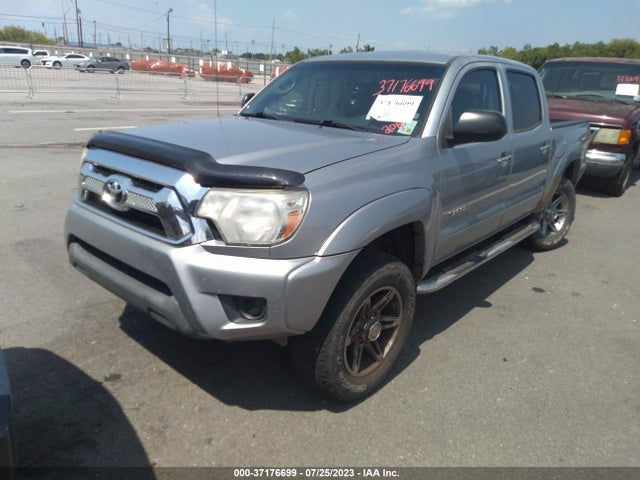 Toyota Tacoma Prerunner 2014 5TFJX4GN2EX030334 Image 2
