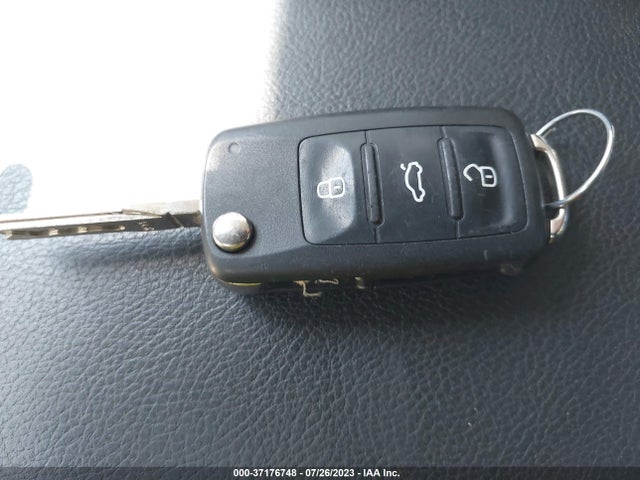 3VW167AJ9HM365981 Volkswagen Jetta 1.4t S