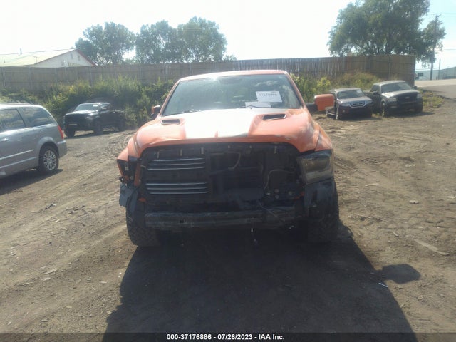 1C6RR7MT3FS702022 RAM 1500 Sport