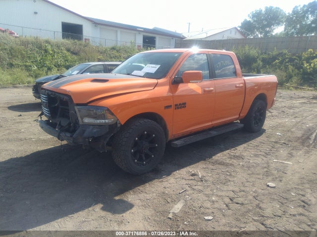 1C6RR7MT3FS702022 RAM 1500 Sport