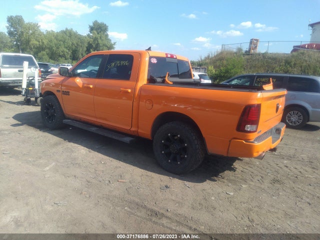 1C6RR7MT3FS702022 RAM 1500 Sport