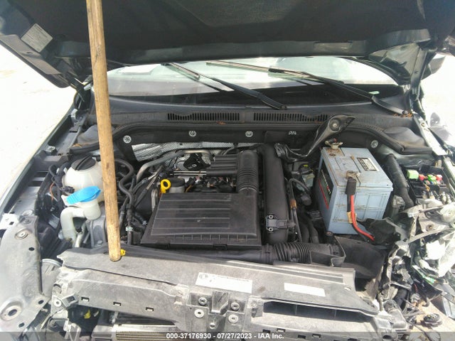 3VW2B7AJ7HM317962 Volkswagen Jetta 1.4t S