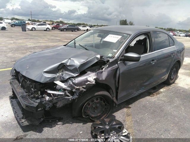 3VW2B7AJ7HM317962 Volkswagen Jetta 1.4t S
