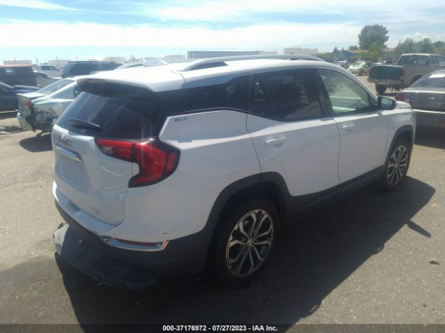 3GKALVEVXML337561 GMC Terrain Slt