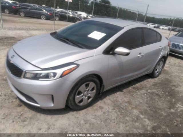 KIA FORTE LX 2018 3KPFK4A70JE268885 Image 2