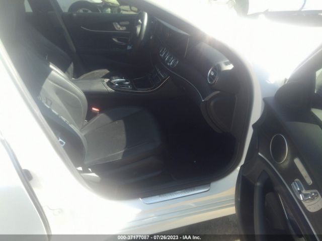 WDDZF4JB1HA258973 Mercedes-Benz E-class E 300