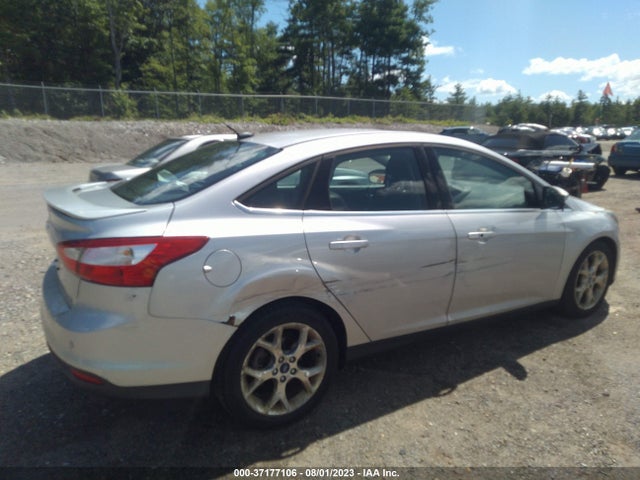 Продажа на аукционе авто 2012 Ford Focus Titanium, vin: 1FAHP3J2XCL102169, номер лота: 37177106